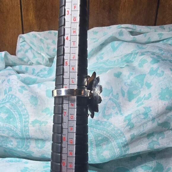 Amethyst Cabachon Flower 925 Silver Ring Size Size 6 - Picture 7 of 7